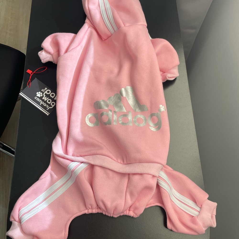 Adidog Tracksuit Size 2X-Large